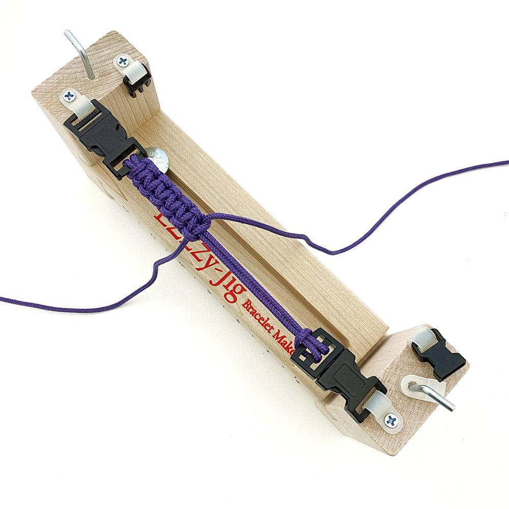 What is Paracord and what you can you do with it?