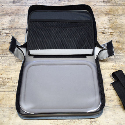 Beadsmith Voyager bead travel case internal compartment