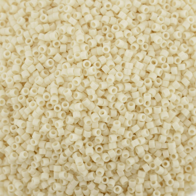 DB732 Opaque Cream Miyuki Delica Beads