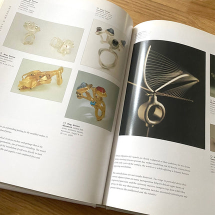 Jewellery Design Sourcebook by David Watkins