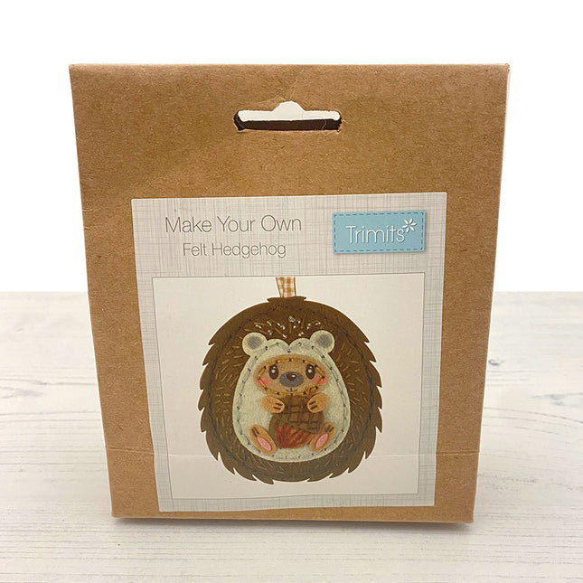 make your own felt hedgehog from trimits