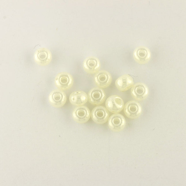 Size 5 Pearl Ivory Seed Beads