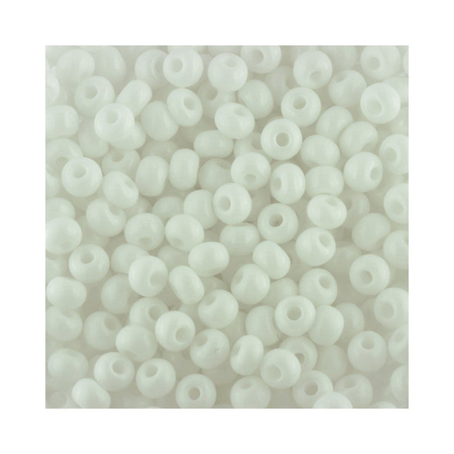 size 5 czech glass seed beads opaque white