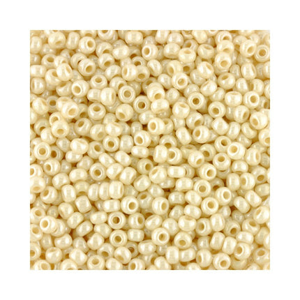 Preciosa size 8 seed beads in pearl cream effect